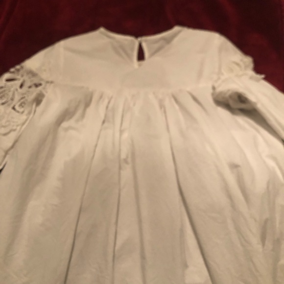 Spain B / White beautiful Dress sleeves handmade, Dress is in New condition - Picture 15 of 15